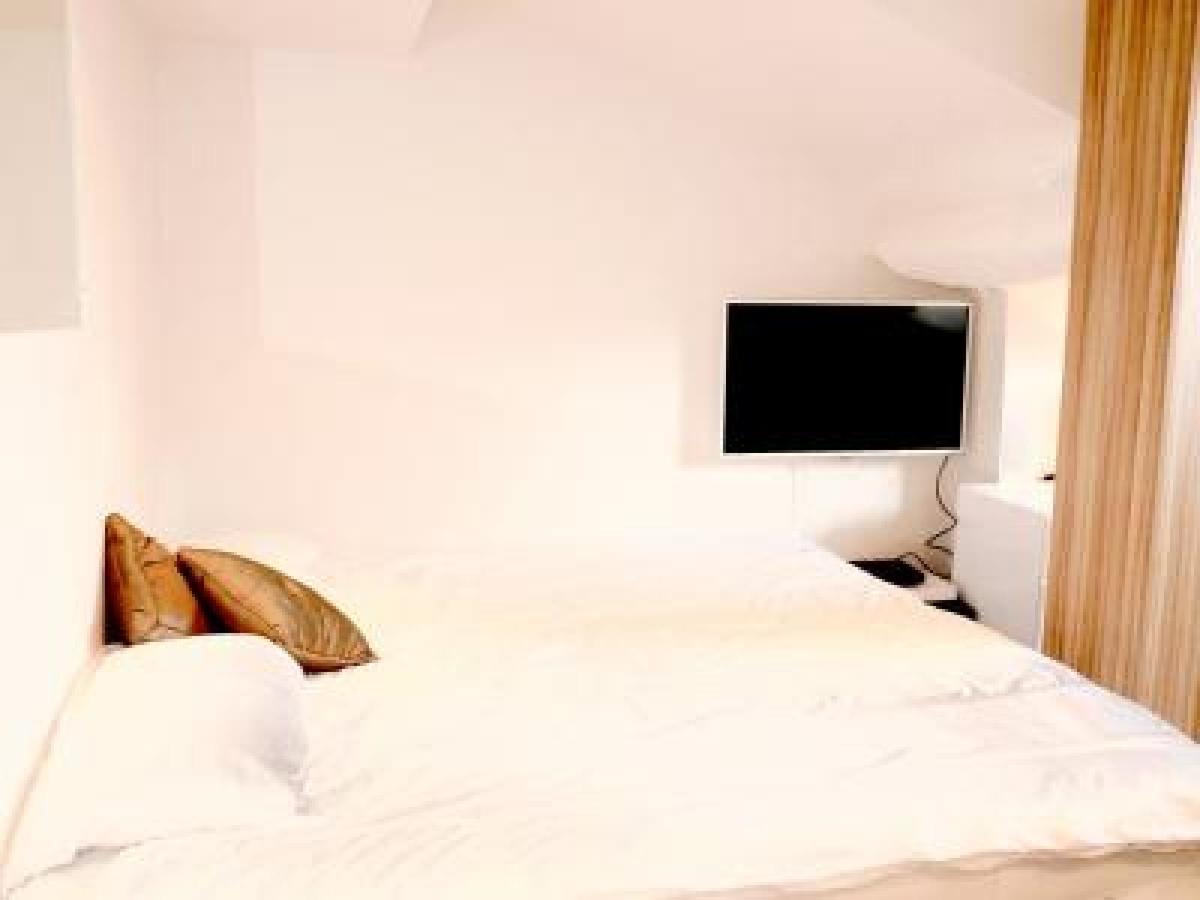 Cannes: Rue D'antibes Shopping & Retreat Apartment *